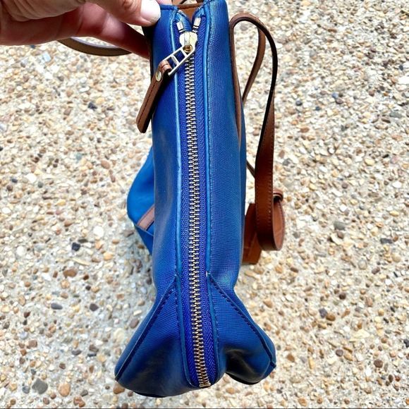 FOSSIL Ava Shopper Blue Shoulder Zipper Tote - Picture 13 of 14